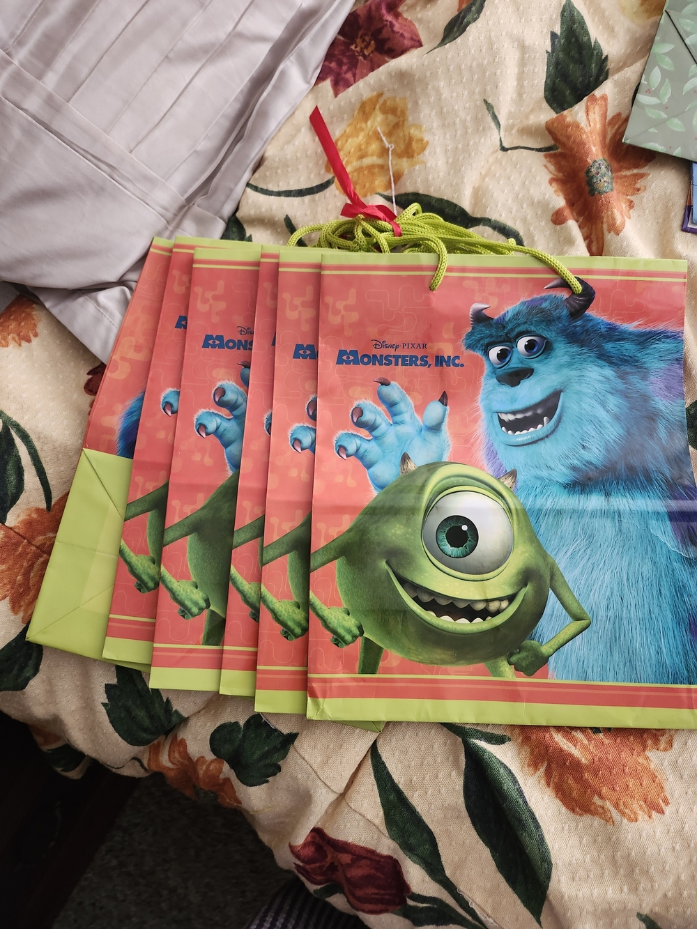 Party Gift Bags - Green & Blue